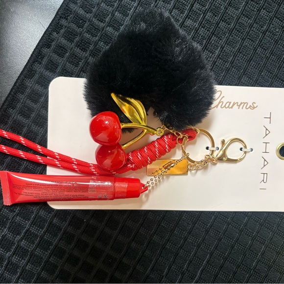 Keychain set - Picture 2 of 4